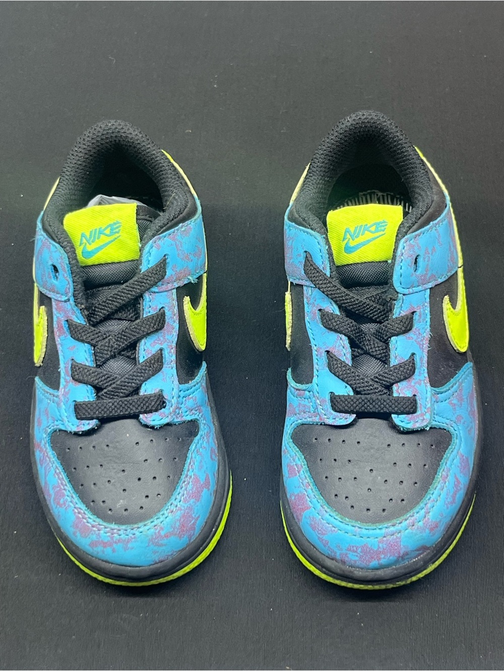 Nike Dunk Low Unisex Kids Blue Black Green Lace Up 9C. MISSING INSOLES!!!